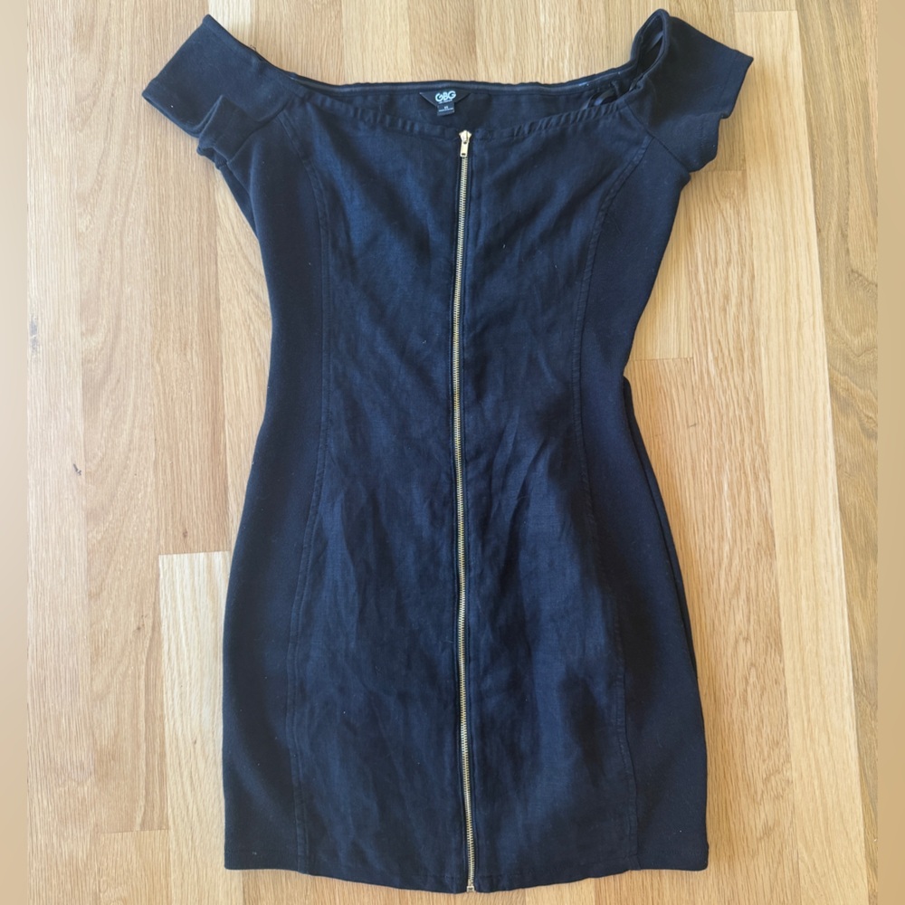 Guess Black Mini Bodcon Dress with Gold Zipper Detail. XS.